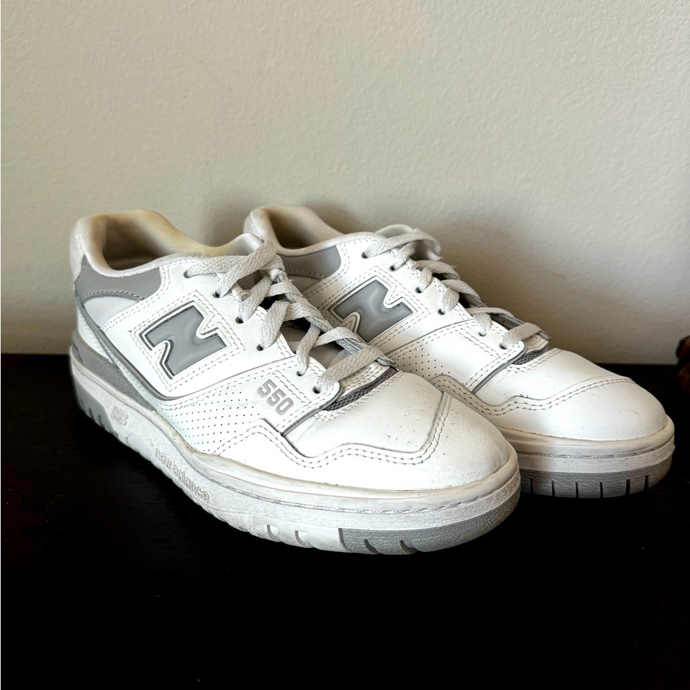 New Balance 550s White/Raincloud Size 7 Women’s